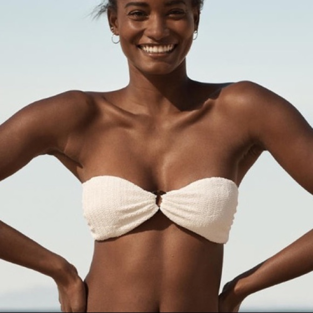 Abercrombie & Fitch O Ring Bikini Top